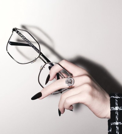 versace-s-s-2024-with-rosy-zhao-11.jpg