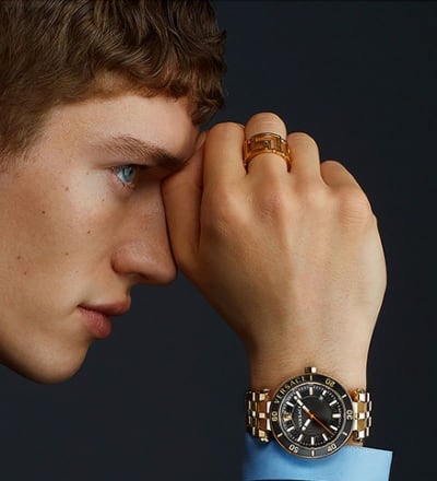 versace-s-s-21-watches-campaign-1.jpg
