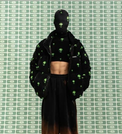 vetements-fall-2022-ready-to-wear-2.jpg