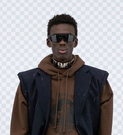 vetements-s-s-22-lookbook-2.jpg
