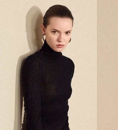 victoria-beckham-resort-2027-lookbook-15.jpg