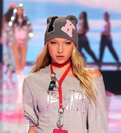 victorias-secret-runway-show-2025-4.jpg