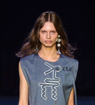 vivienne-tam-s-s-25-show-13.jpg
