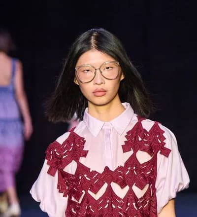 vivienne-tam-s-s-25-show-3.jpg