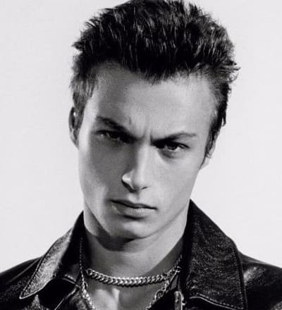 vogue-hommes-this-seasons-gentle-men-5.jpg