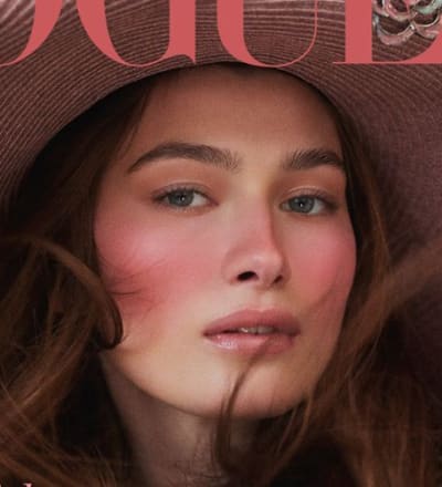 vogue-thailand-august-2024-beauty-effortless-essence-1.jpg