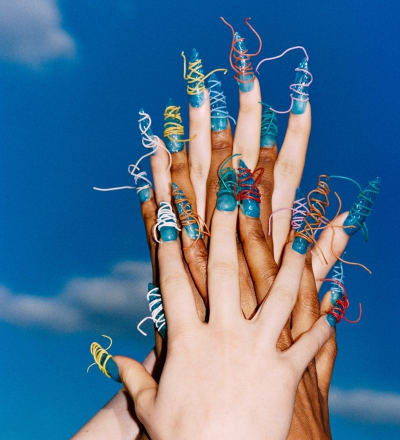 w-magazine-v3-5-the-summer-issue-talk-to-the-hand-7.jpg