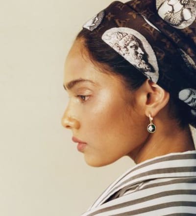 ways-to-try-a-glamorous-headscarf-1.jpg