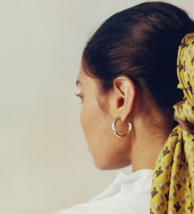 ways-to-try-a-glamorous-headscarf-4.jpg
