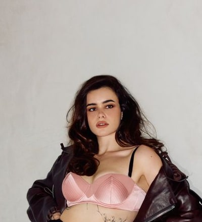 we-cant-stop-watching-barbie-ferreira-3.jpg