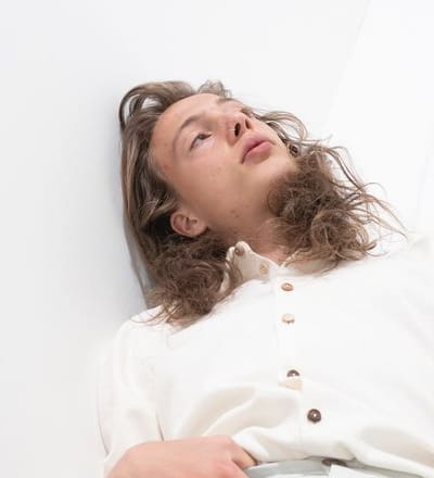 white-torture-manonik-exclusive-14.jpg