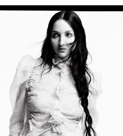 zara-halloween-2025-campaign-2.jpg