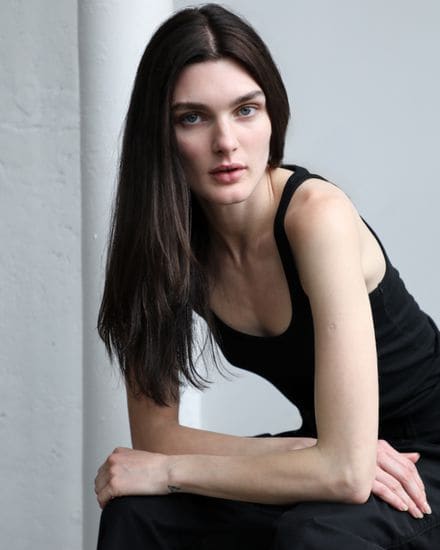 Nana Abramova