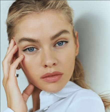 Stella Maxwell