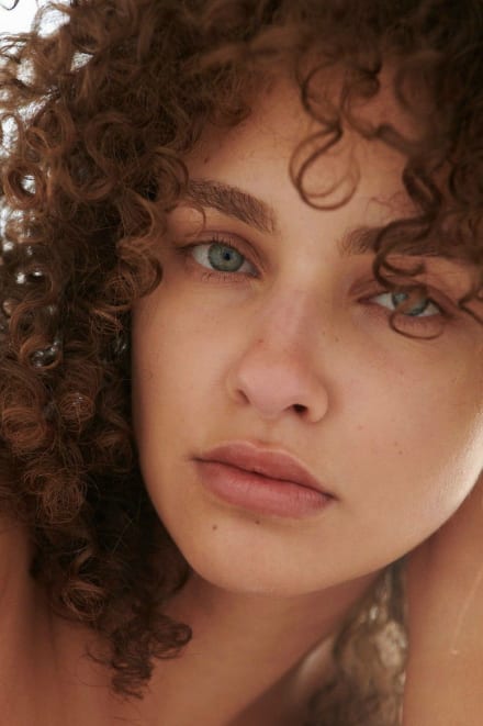 Gabriella Laws