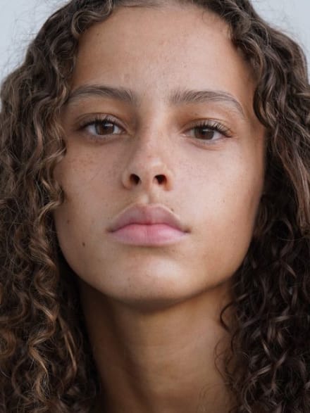 Dyanira Hurbuscher