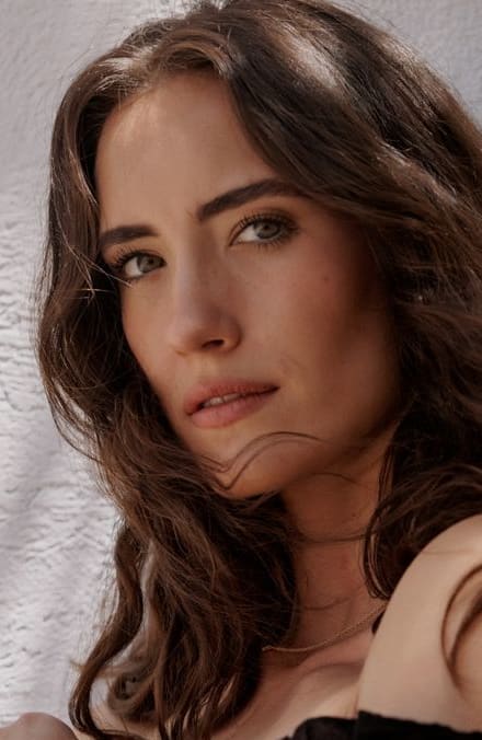 Victoria Vangeison