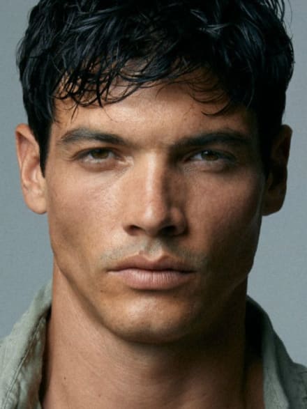 Xavier Grey