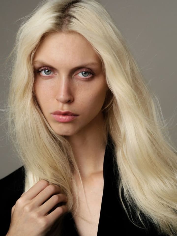 Ariela Koziej — portrait
