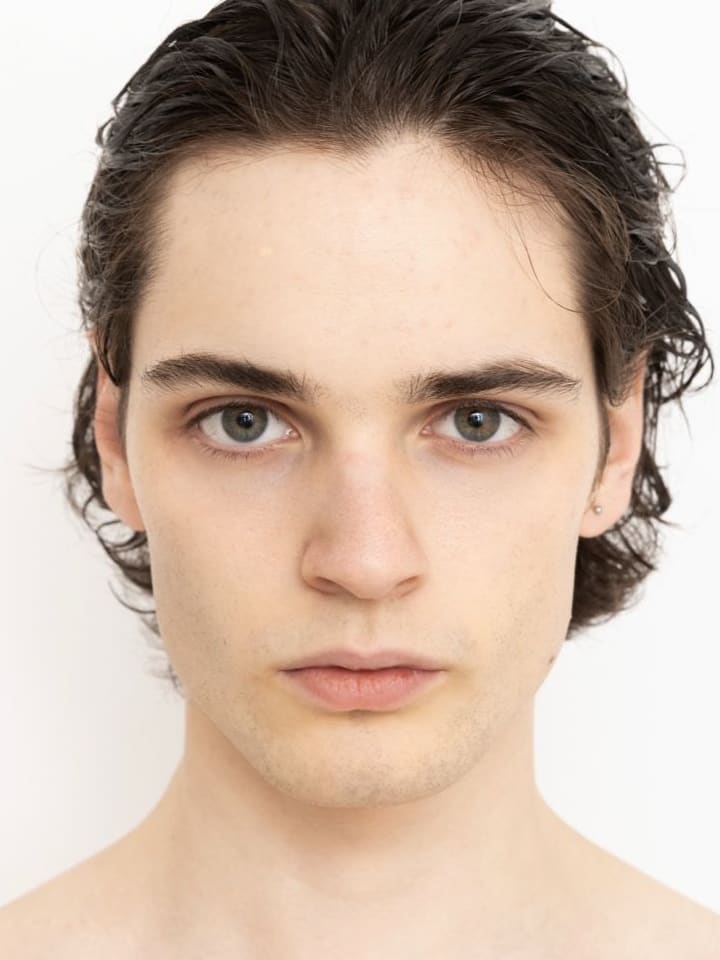 Bas Van Geertruy — portrait