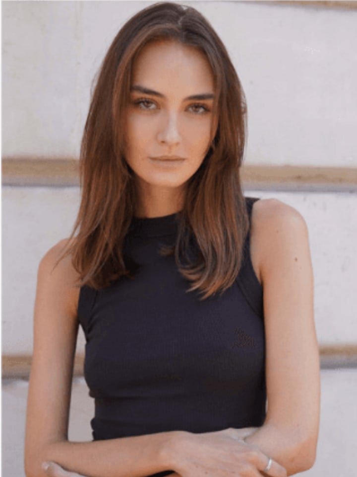 Carla Peclet — portrait