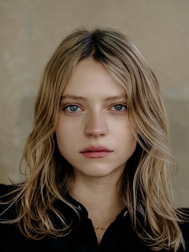 Claudia Ferrier — portrait