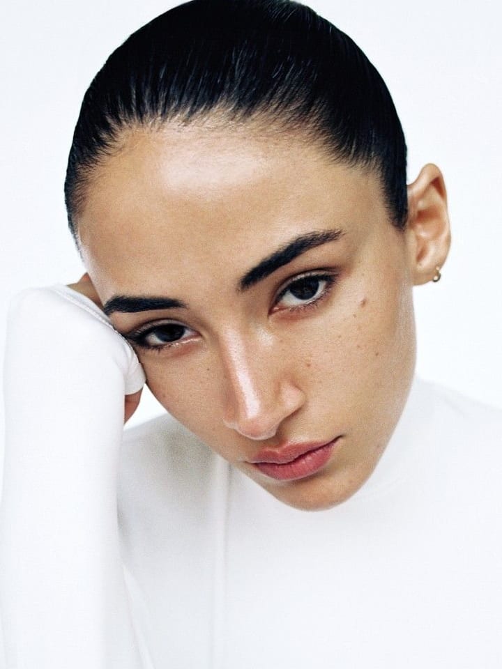 Cora Corré — portrait