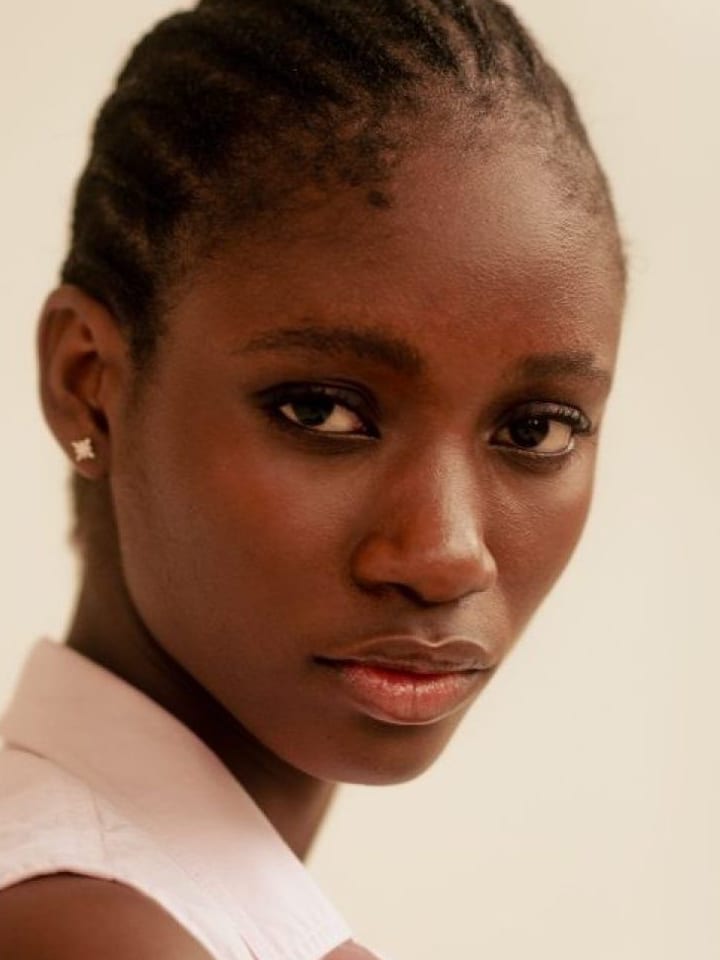 Deborah Akanni — portrait