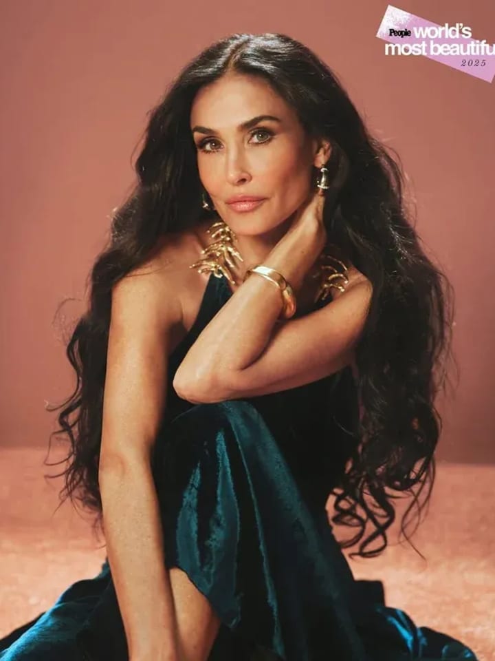 Demi Moore — portrait