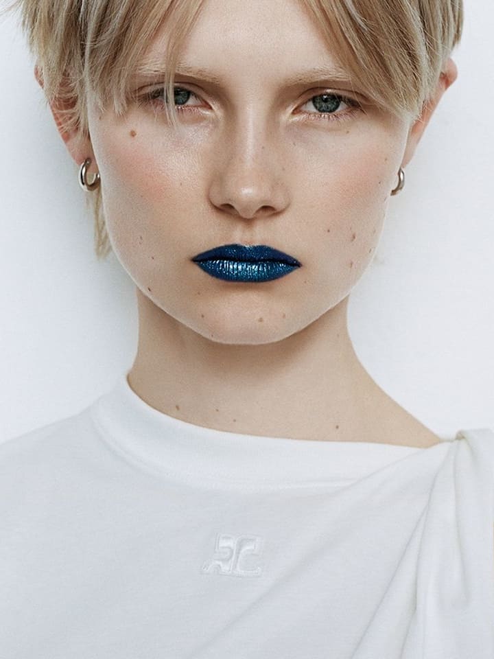 Emily Sturgess — portrait