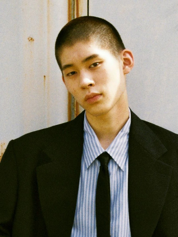 Han Jin Hee — portrait