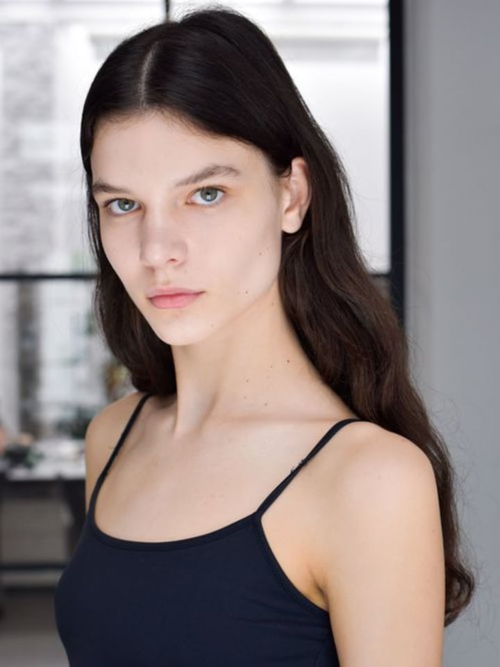 Hana Lubisz — portrait