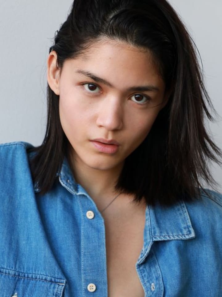 Hannah Locsin — portrait