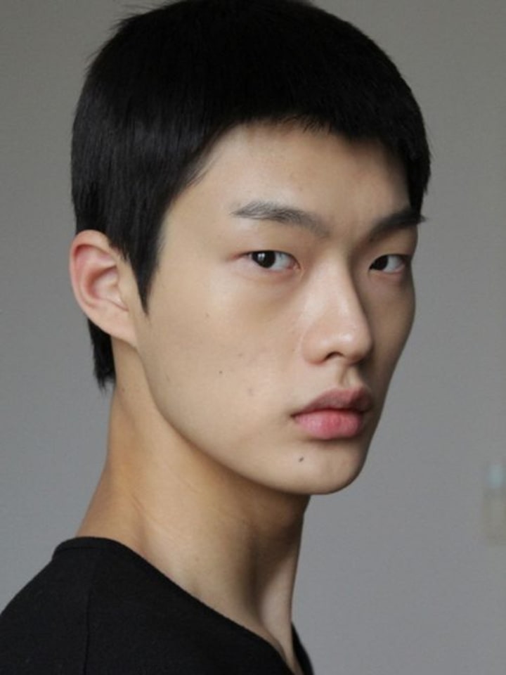 Hong Seong Jun — portrait