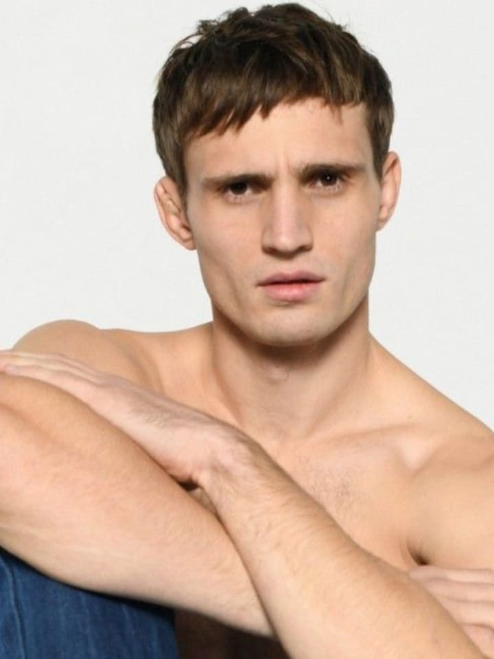 Julian Schneyder — portrait