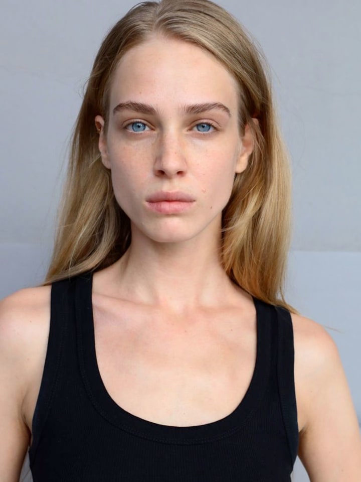 Katrina Roelle — portrait