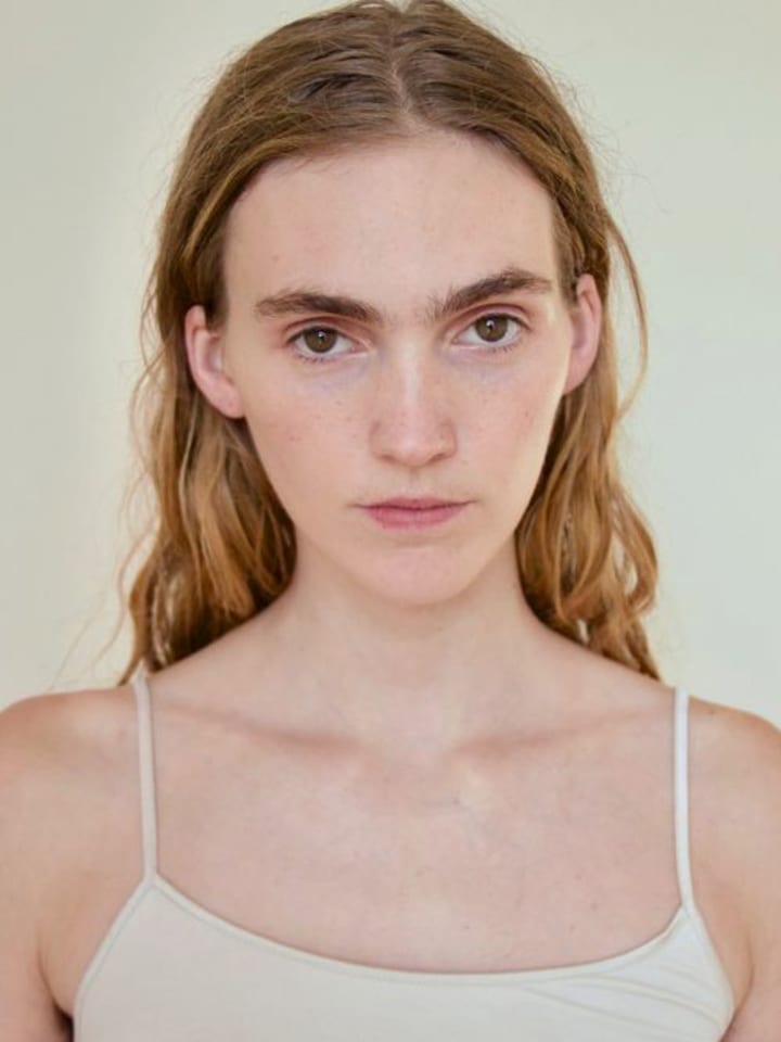 Laura Johnsen — portrait