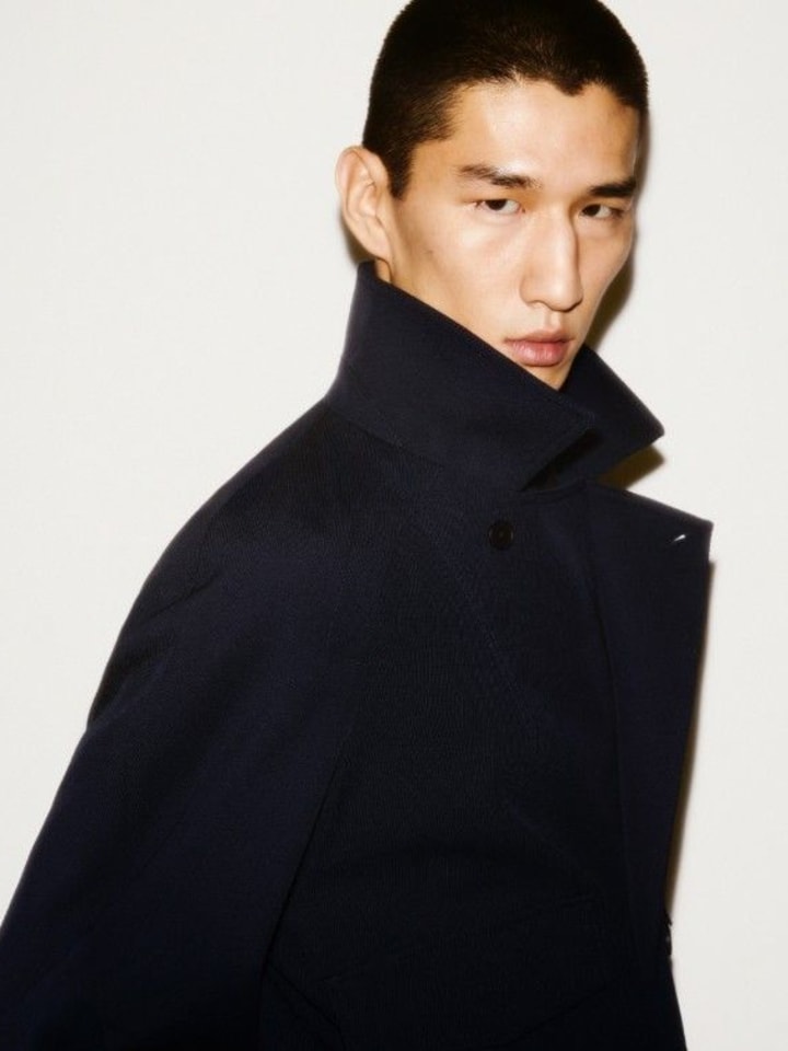 Long Li — portrait