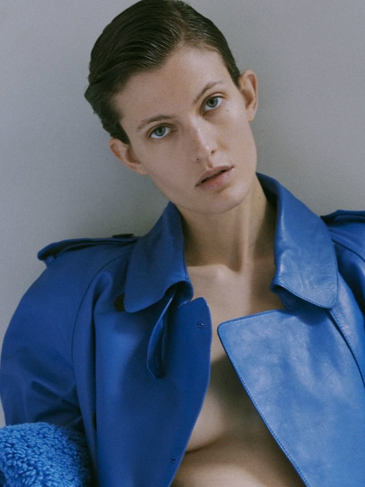 Louise Lefebure — portrait