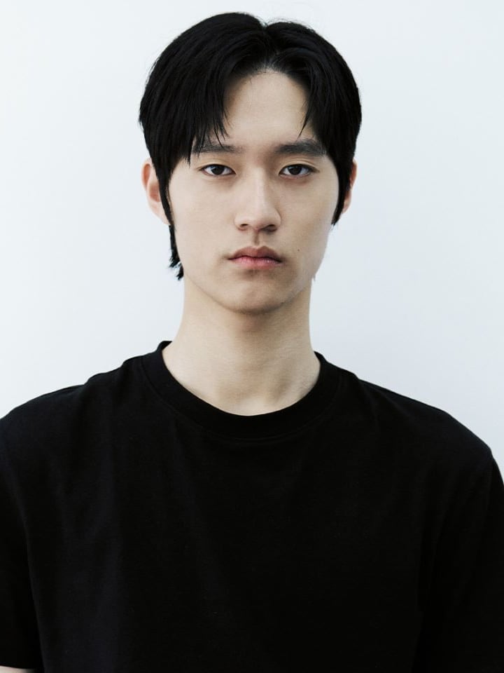 Minsoo Lee — portrait