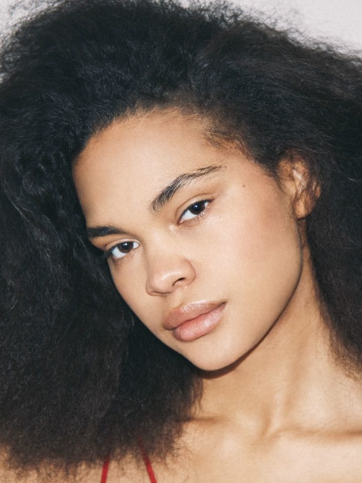 Mirakela Love — portrait