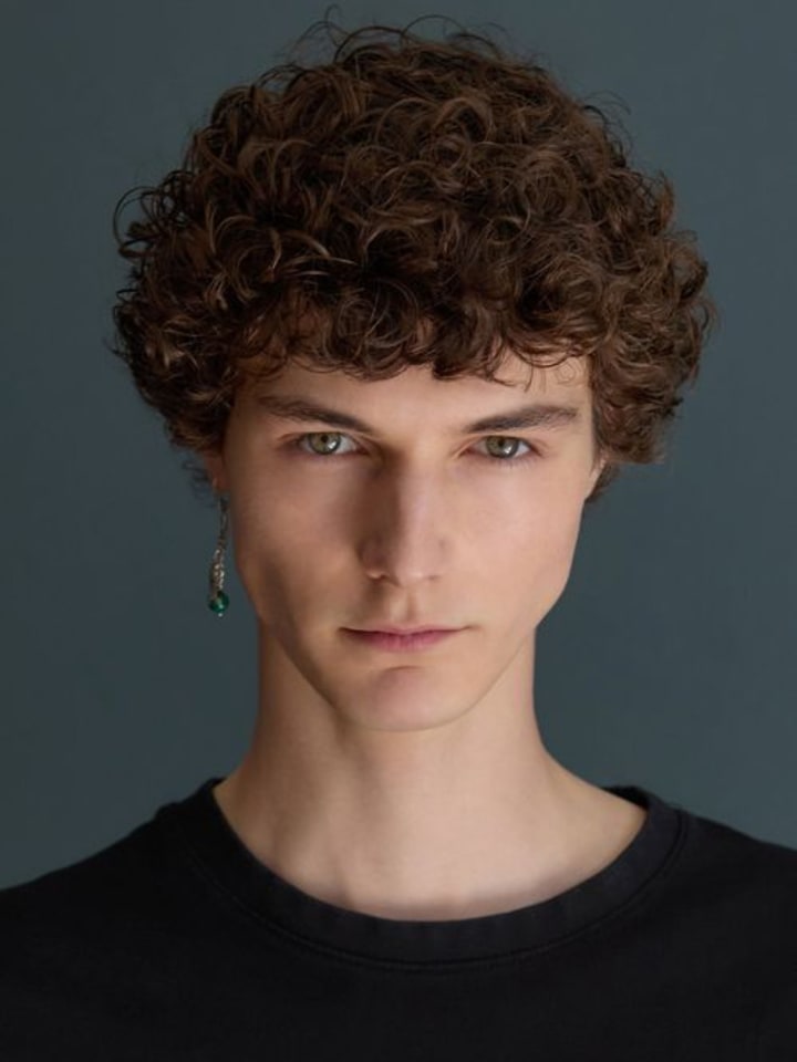 Nathan Deron — portrait