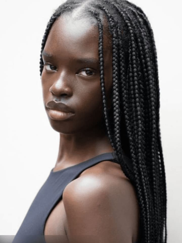 Nyadora Jany — portrait