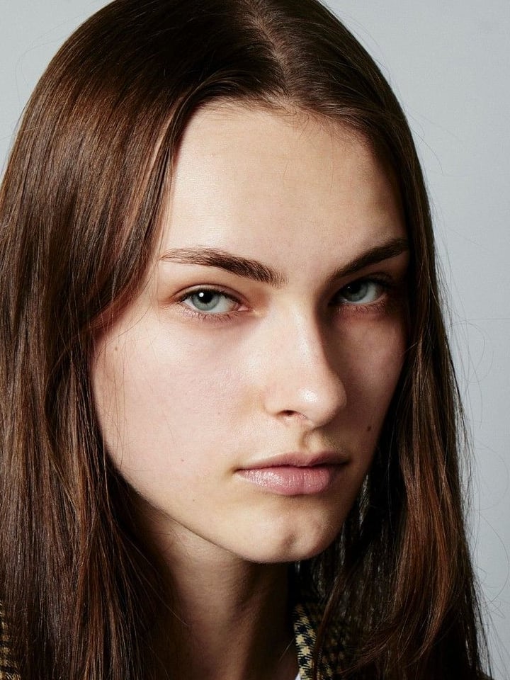 Olivia Novak — portrait