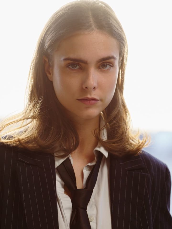 Roxy Snijders — portrait
