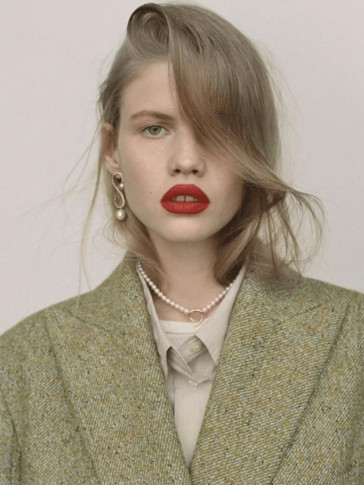 Sofi Damzina — portrait