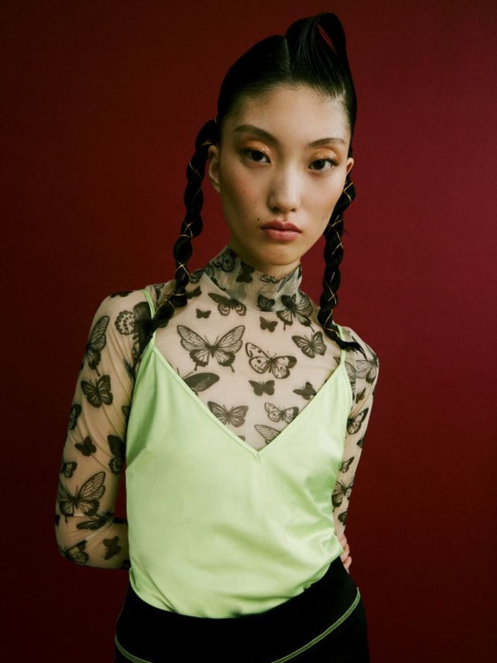 Yang Ling — portrait