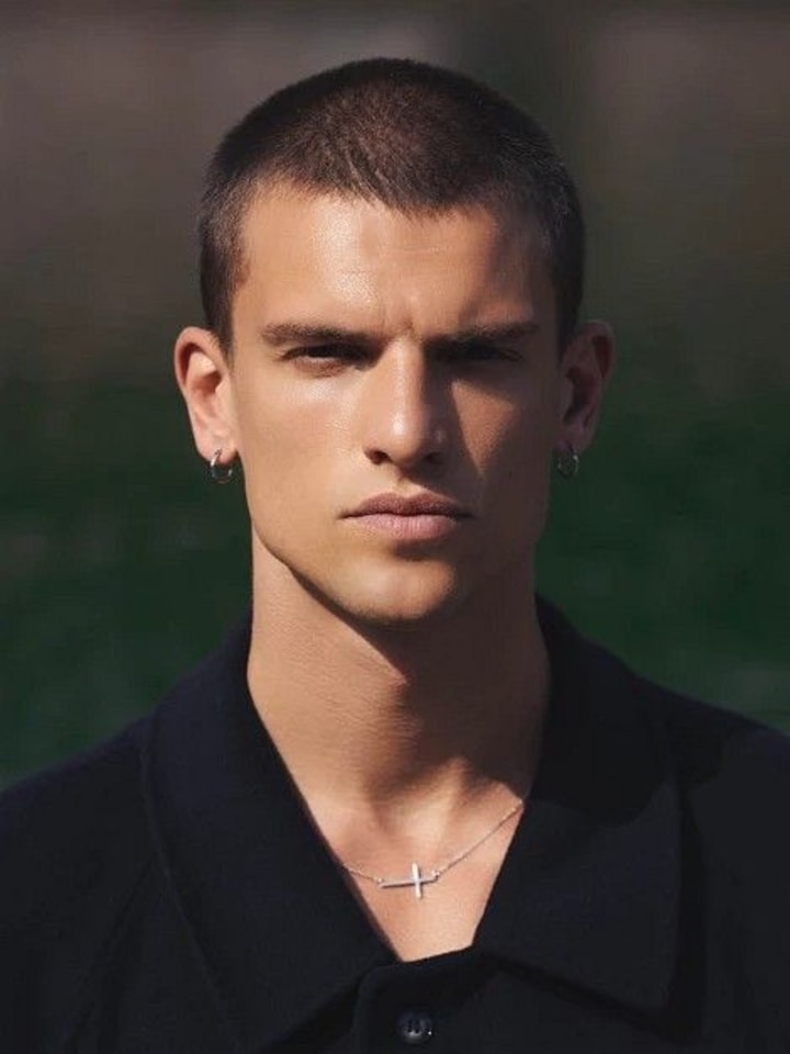 Alexis Meziani — portrait