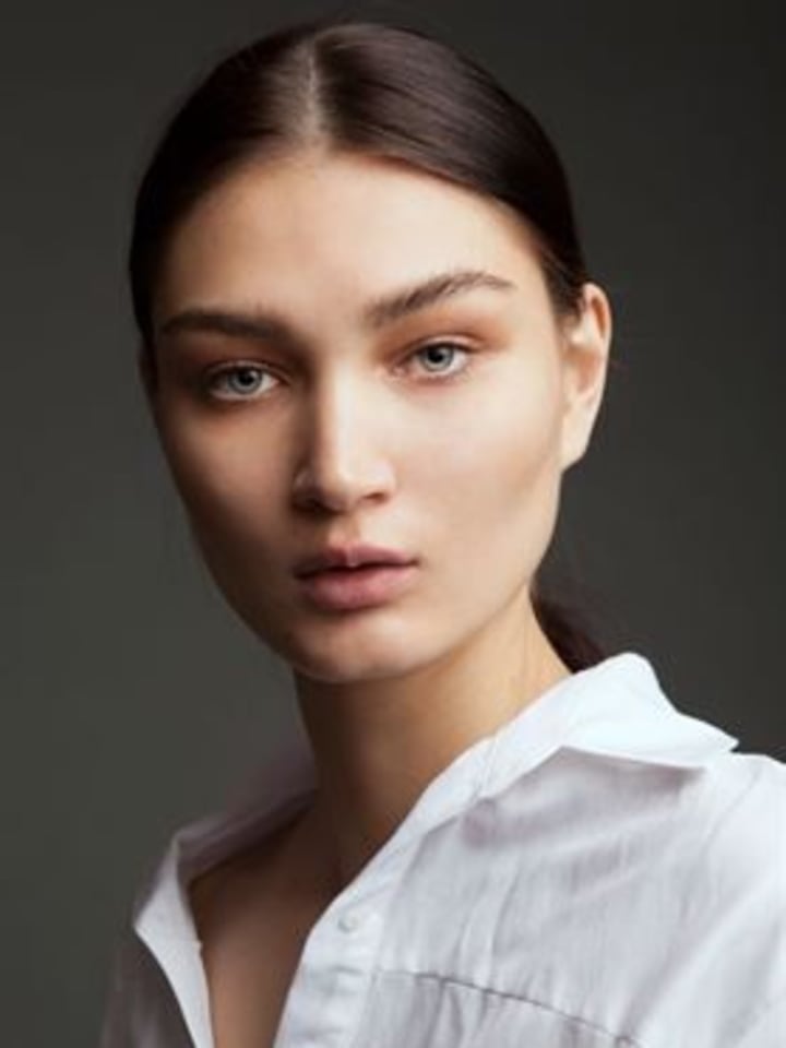 Alina Tatsiy — portrait