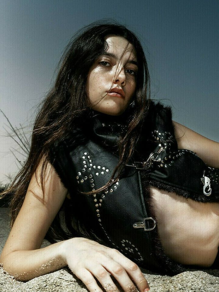 Ariana Soeiro — portrait